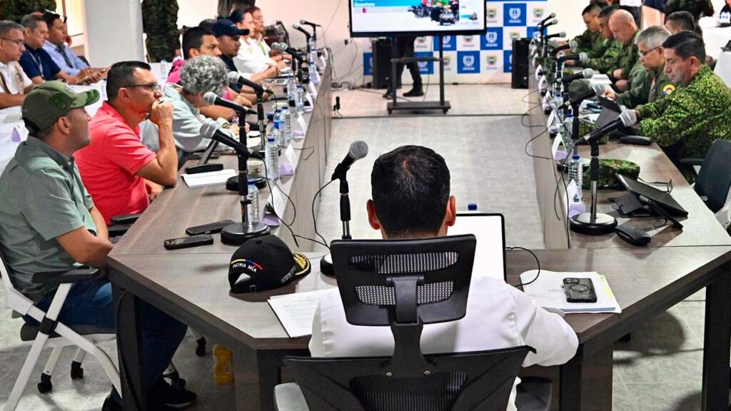 Gobierno ofrece hasta $900 millones por cabecillas de disidencias en Guaviare 2 Gobierno ofrece hasta $900 millones por cabecillas de disidencias en Guaviare 2