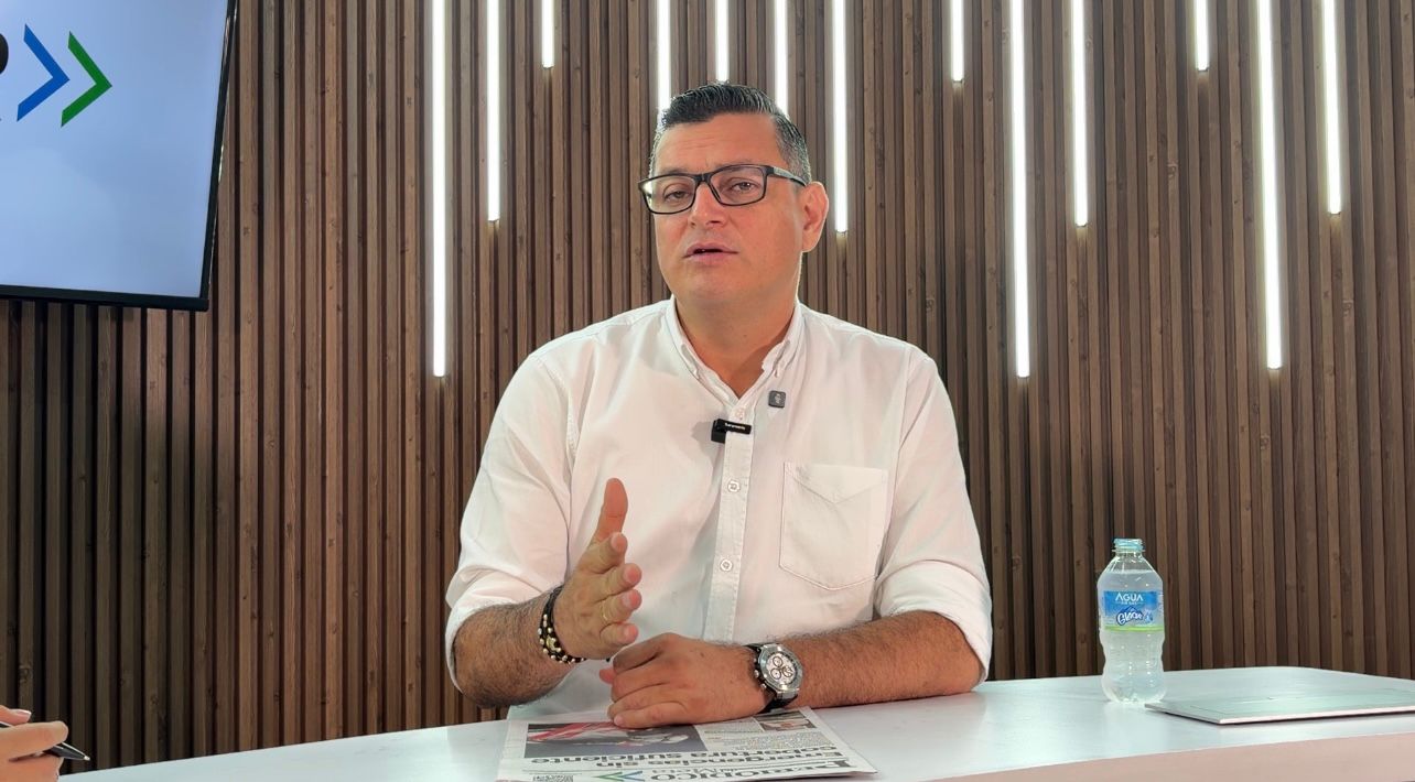 ‘Una alianza con Oviedo no significa que tenga que alinearme a sus pensamientos’ | Entrevista 1