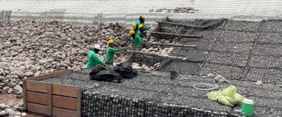 Avanza al 40% obra clave para mitigar riesgos en el río Guatiquía