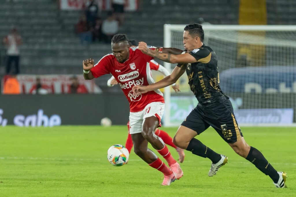 Llaneros venció a Santa Fe en El Campín y mantiene viva la ilusión de clasificar 2