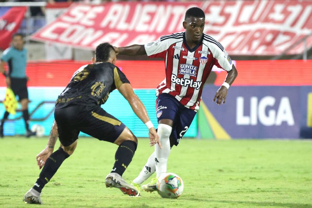 Cinco minutos letales: Llaneros perdió ante el Junior y comprometió su clasificación