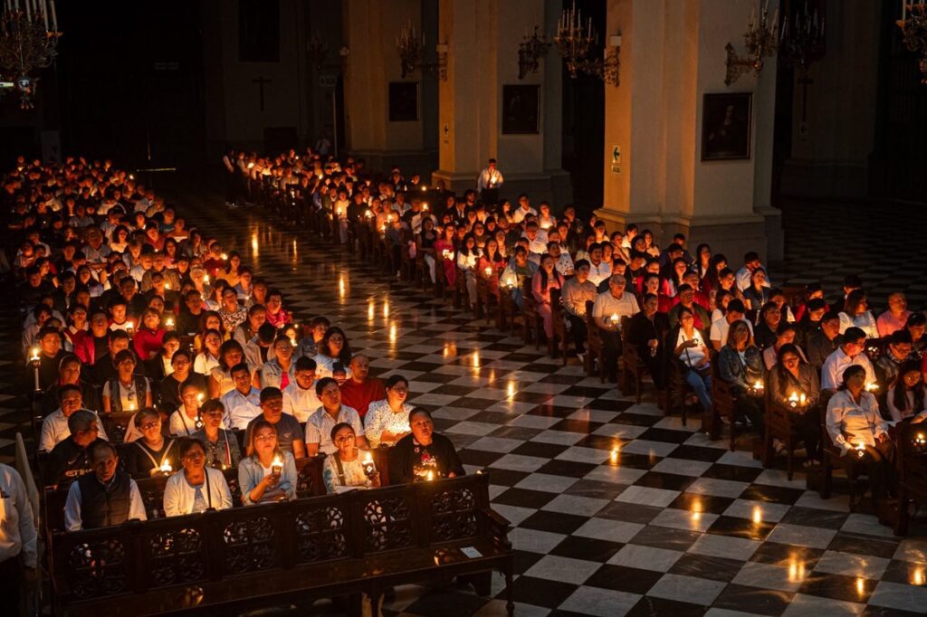 ¿Por qué la Vigilia Pascual se celebra en la noche del Sábado Santo?