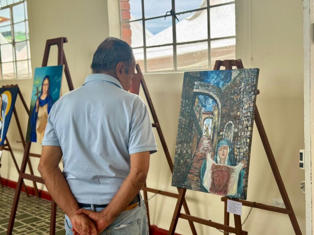 Exposición de arte religioso abre sus puertas en el Santuario de la Inmaculada Concepción en Restrepo, Meta