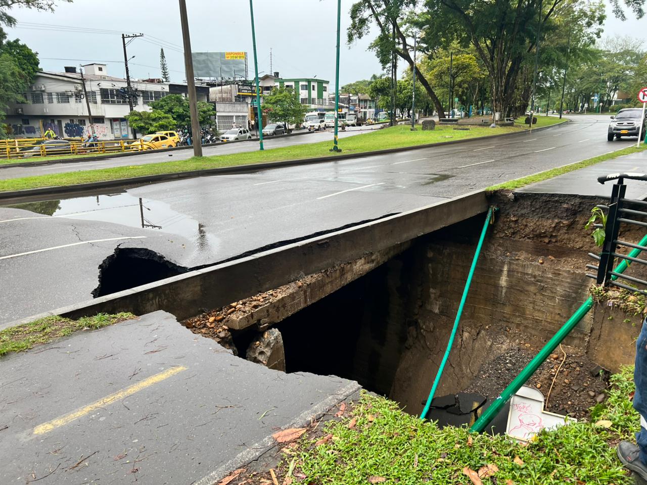 Colapso del puente en Villacentro: en 20 días definirían solución estructural 1
