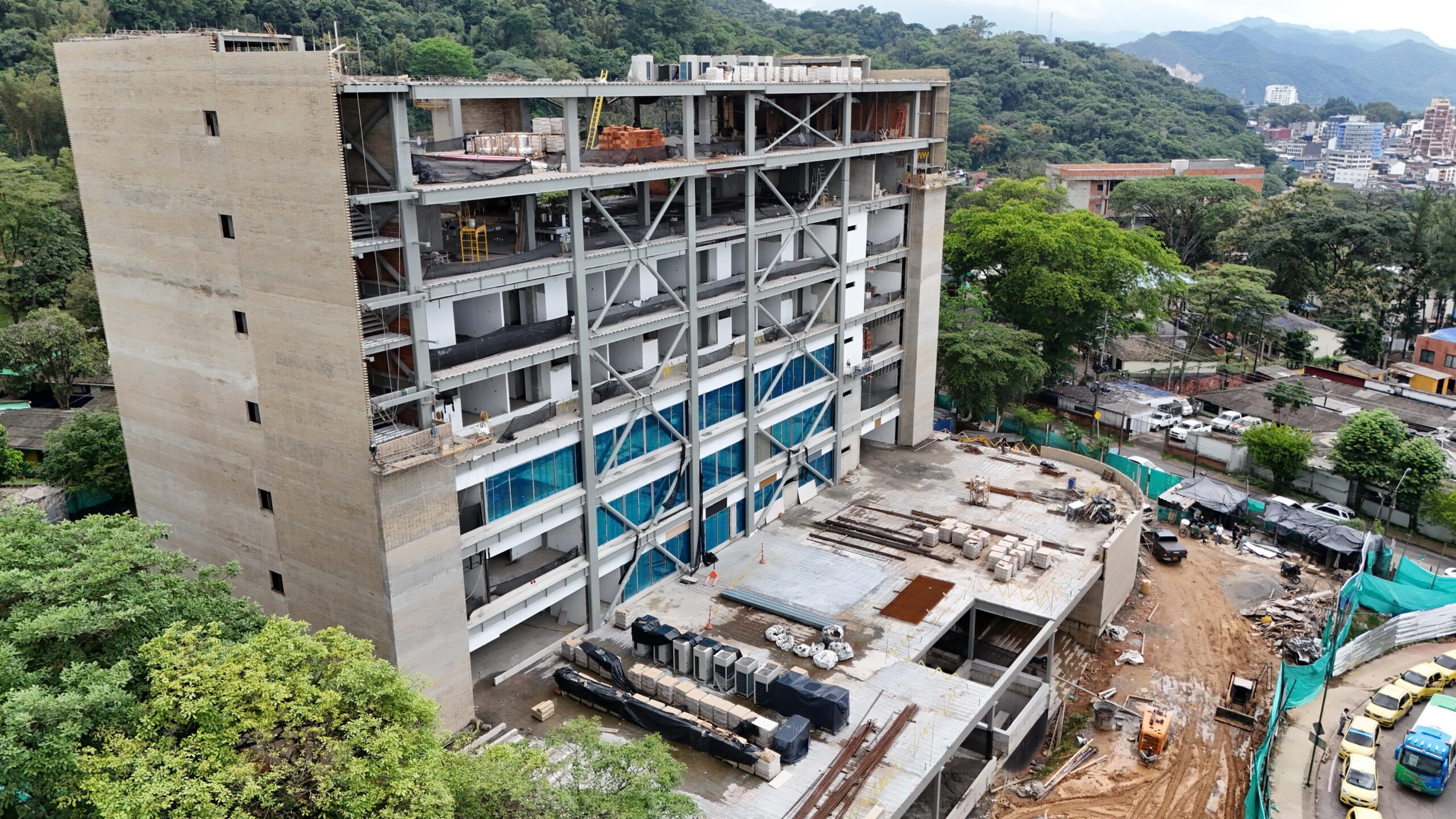 Torre de especialistas del Hospital Departamental operaría en 2026 si se asegura su dotación 1