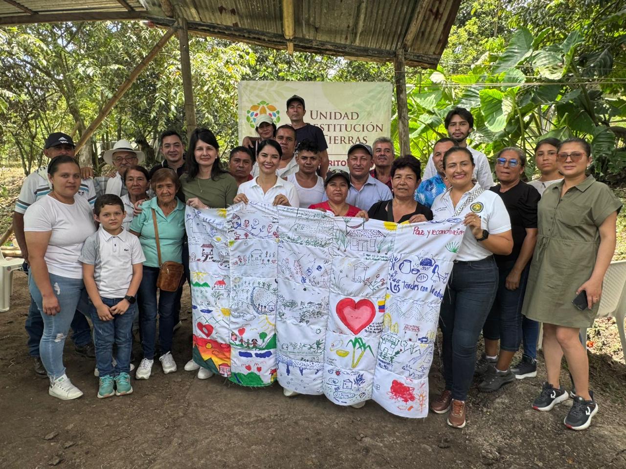 Más de 200 familias campesinas avanzan con proyectos productivos en Cundinamarca 1