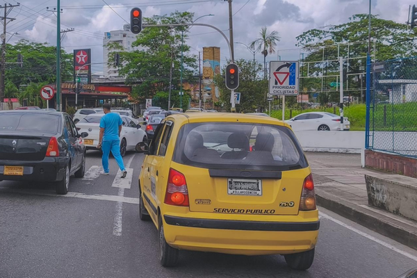 Tras vandalismo, reactivan intersecciones semafóricas en zonas estratégicas de Villavicencio