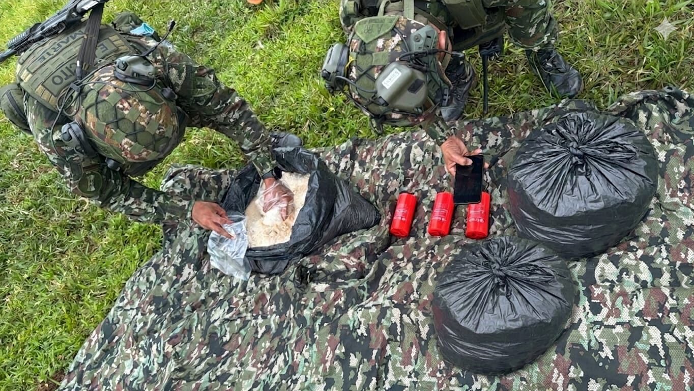 Ejército destruyó depósito ilegal con explosivos en zona rural de Lejanías, Meta