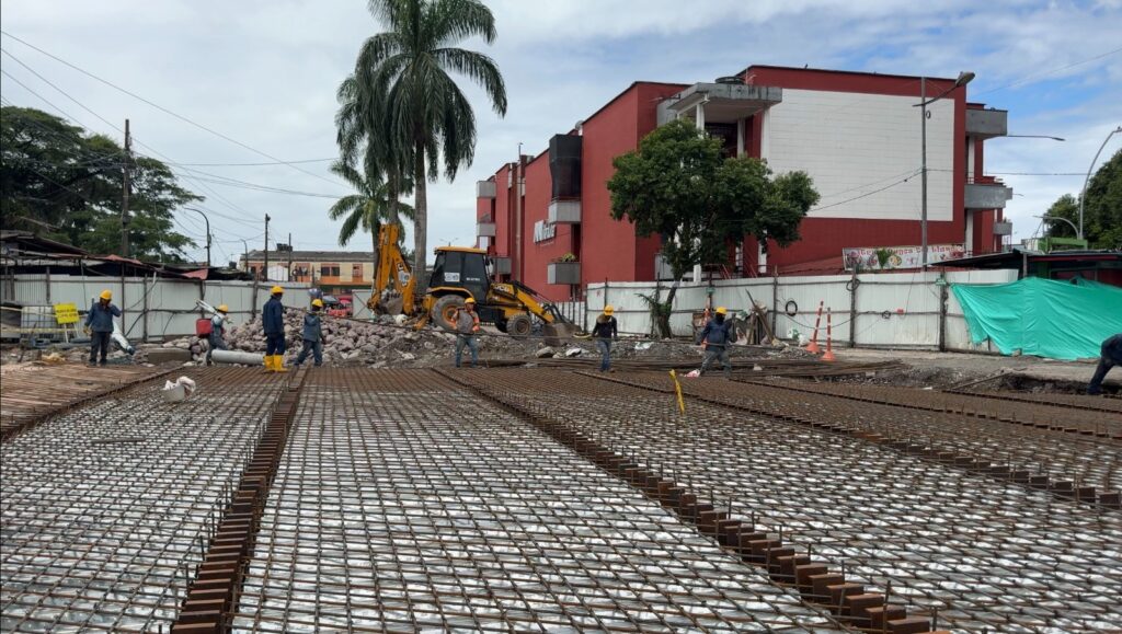 Avanza al 70 % construcción de puente en Villa Julia, clave para la movilidad en Villavicencio