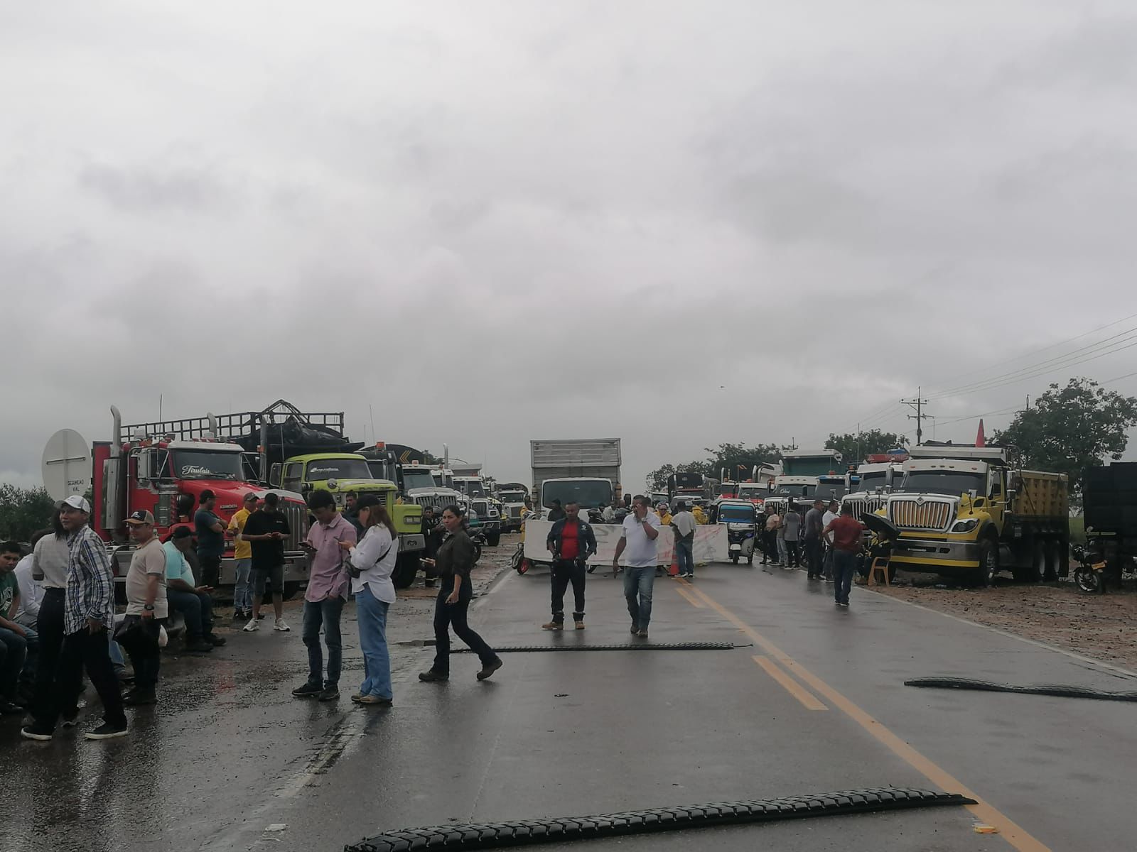 Bloqueos en Puerto Gaitán dejan pérdidas por más de $500 millones diarios en regalías, advierte la ACP