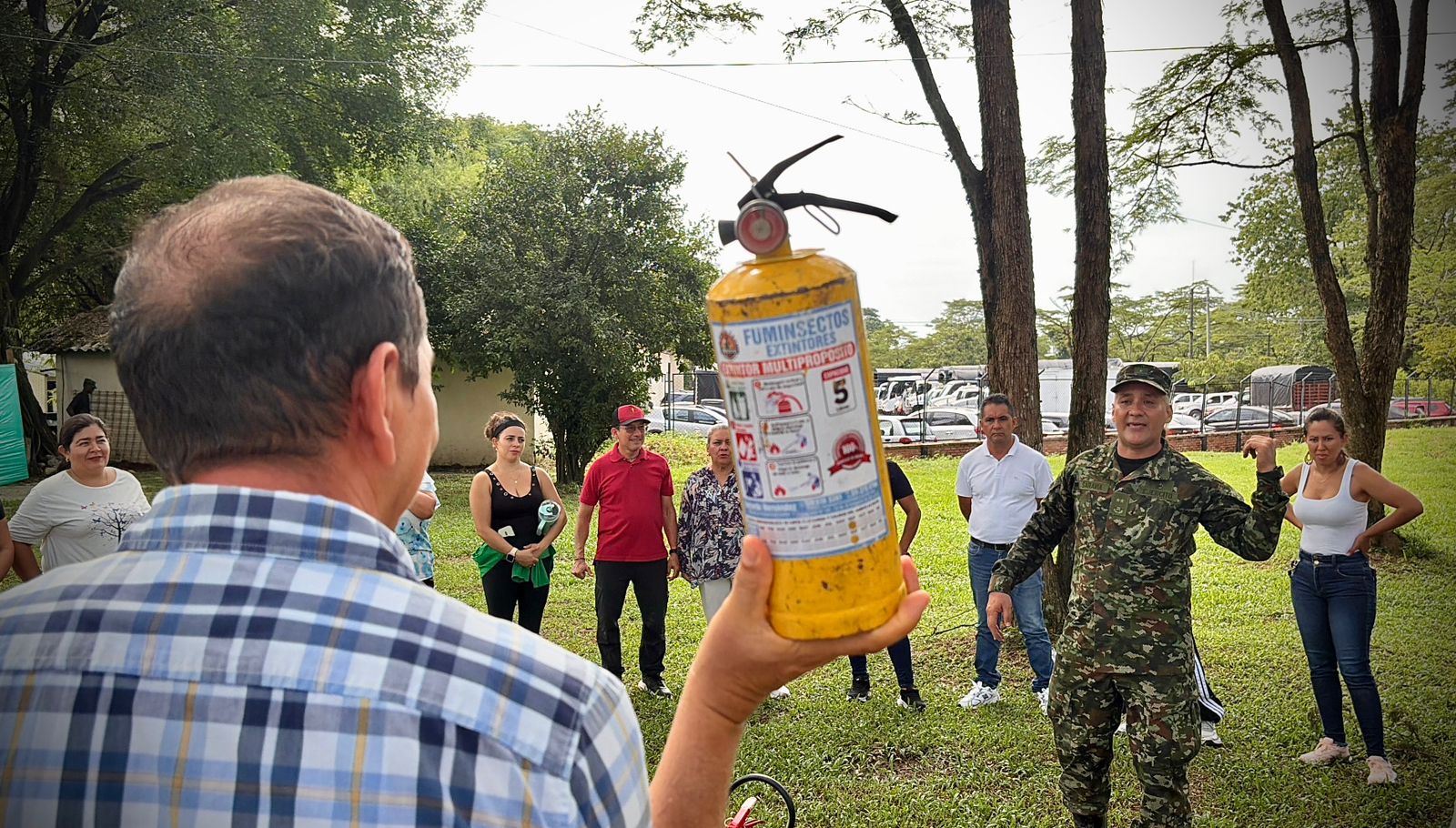 Ejército capacitó a docentes de Villavicencio para atender emergencias en colegios