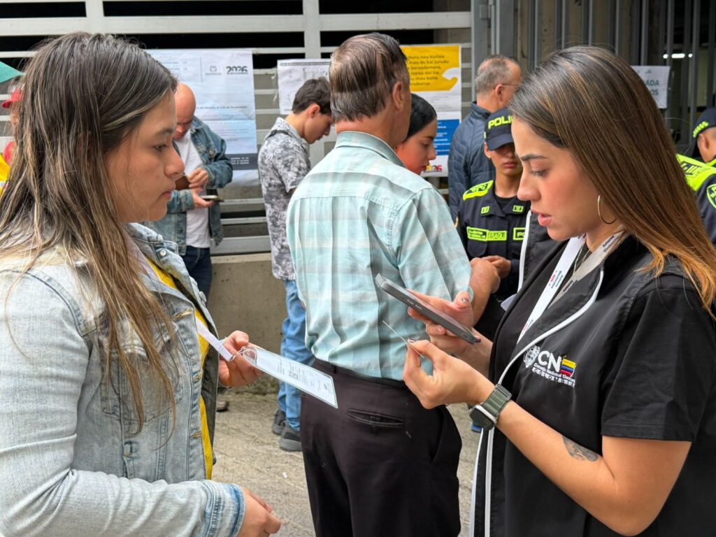 ¡Pilas! Ya están definidas las fechas de postulación de testigos electorales, observadores electorales y auditores de sistemas en Colombia y el exterior 2