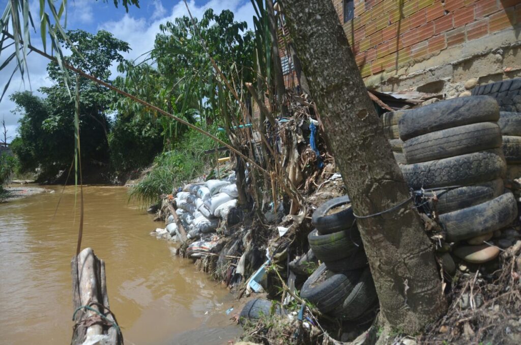 Caños de Villavicencio: la contaminación que amenaza la salud y aumenta el riesgo de inundaciones 2