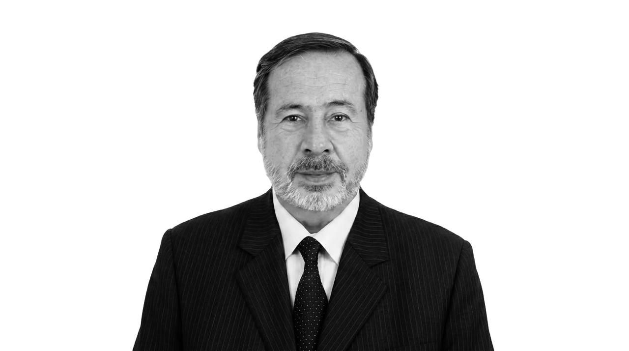 ¿Quién era Gustavo Gallón, el reconocido defensor de derechos humanos que murió este martes? 1