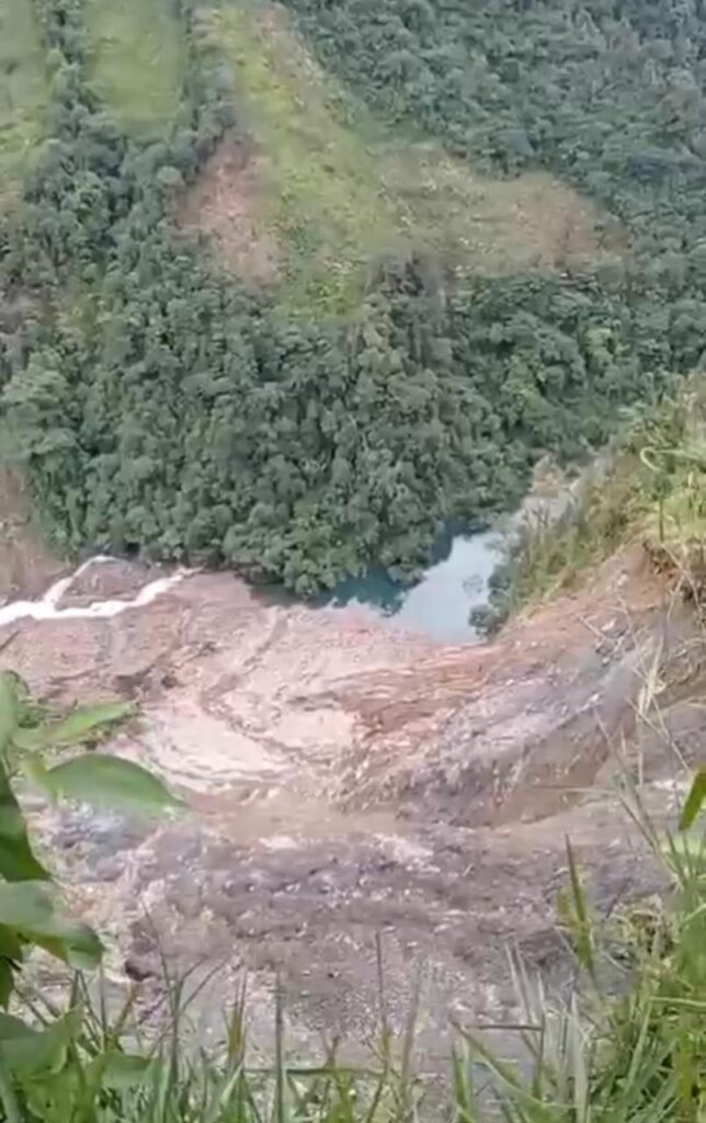 Evacúan preventivamente a 42 familias en Cubarral por riesgo de represamiento del río Tonoa 2
