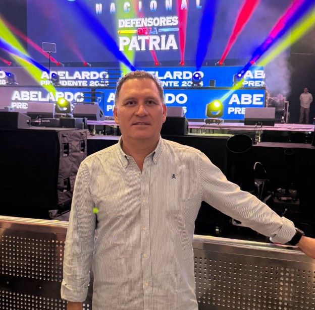 ¿Mauricio López tiene espacio para ser un outsider? 1