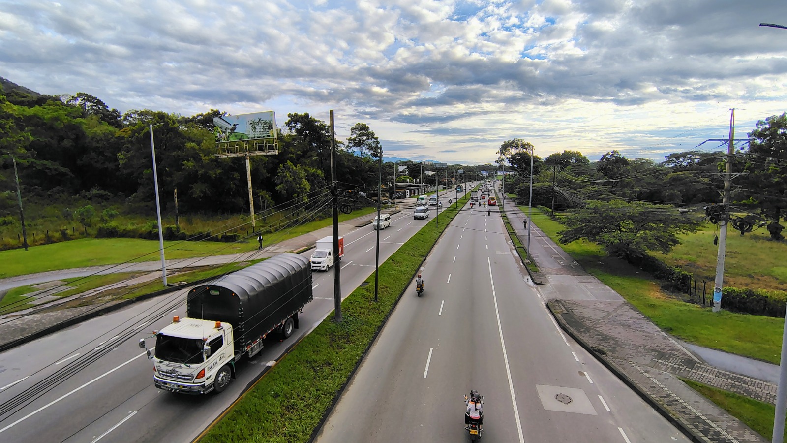 Desde hoy, reducción a un carril en la vía entre Porfía y Fundadores: conozca los cambios 1