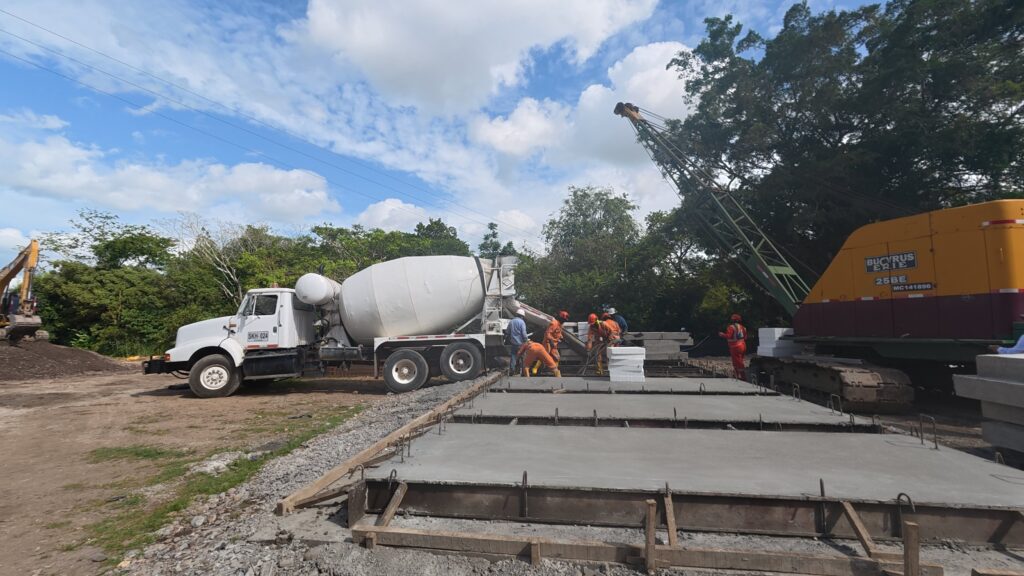 Habilitan a dos carriles la vía Puerto López – Puerto Gaitán tras obras en el río Metica 3 Habilitan a dos carriles la vía Puerto López – Puerto Gaitán tras obras en el río Metica 3