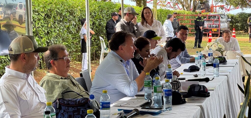 Visita ministerial a la Orinoquia deja anuncios sobre tierras, crédito y sistemas de riego 2