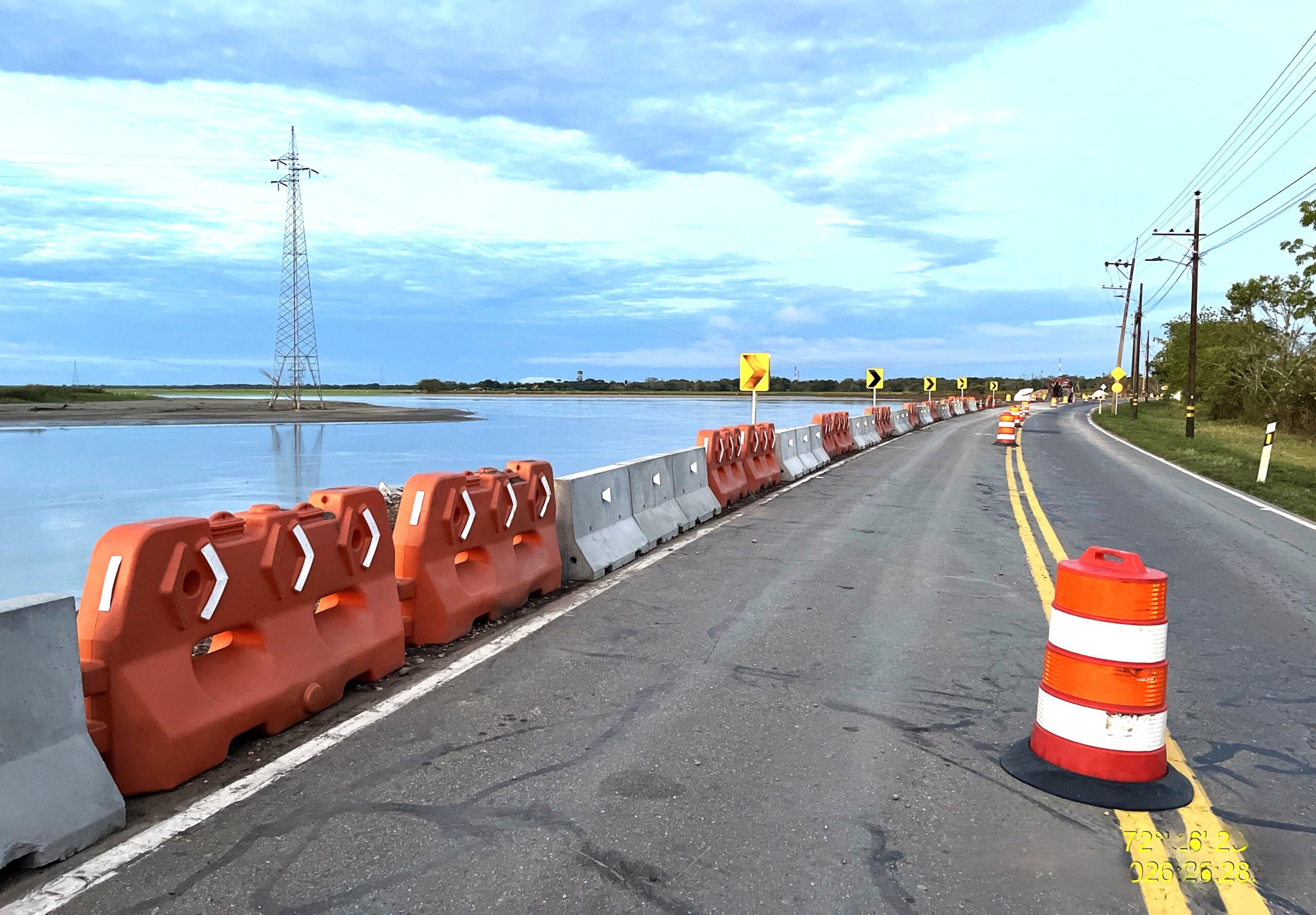 Habilitan a dos carriles la vía Puerto López – Puerto Gaitán tras obras en el río Metica 1