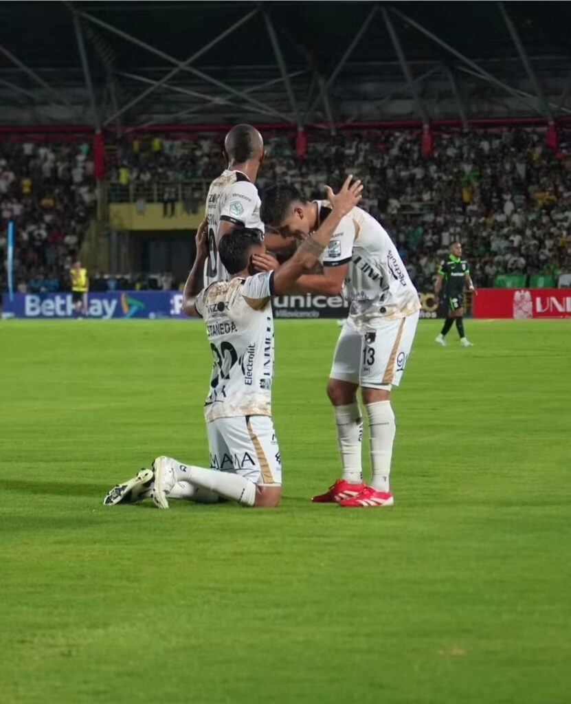 Triunfo histórico de Llaneros ante el Nacional de James Rodríguez, en el Bello Horizonte 2 Triunfo histórico de Llaneros ante el Nacional de James Rodríguez, en el Bello Horizonte 2