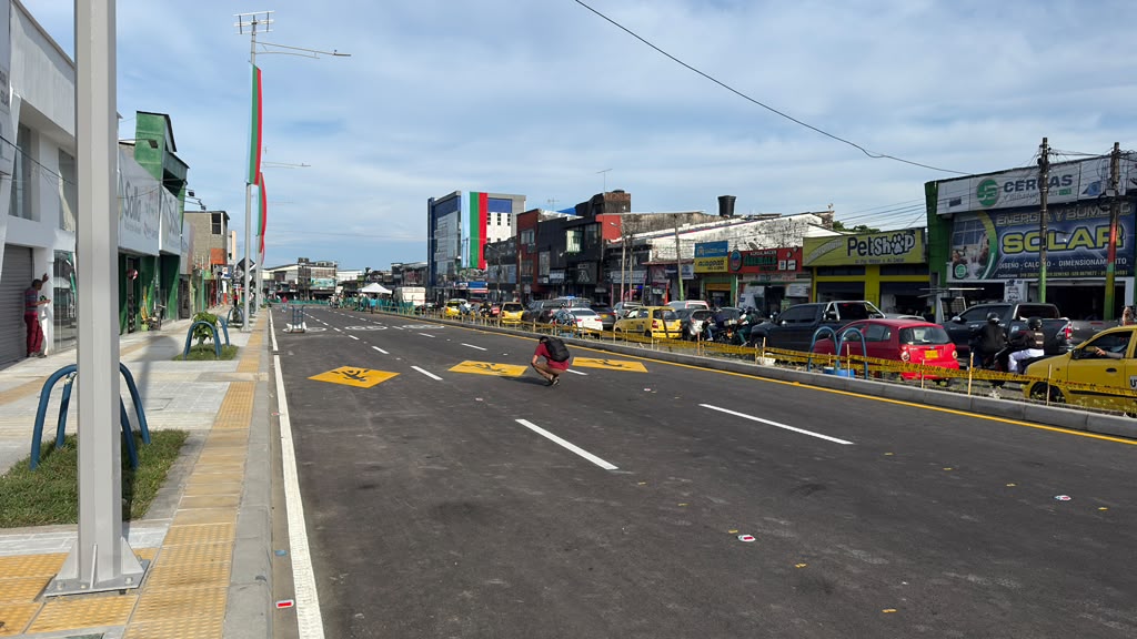 Entregan primera fase de la avenida Catama tras 98 días de obras en Villavicencio 2 Entregan primera fase de la avenida Catama tras 98 días de obras en Villavicencio 2