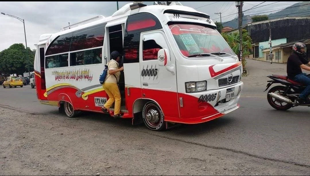 Transporte público de Villavicencio pierde usuarios frente a las motos y las plataformas digitales