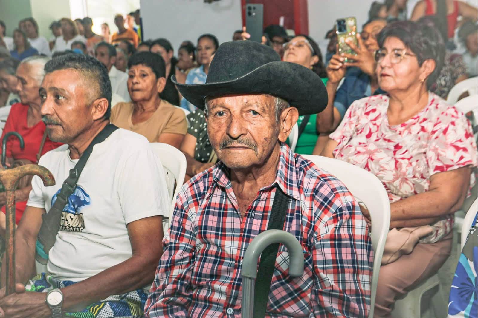 Amazorinoquia registra altos niveles de discriminación hacia los adultos mayores, revela estudio