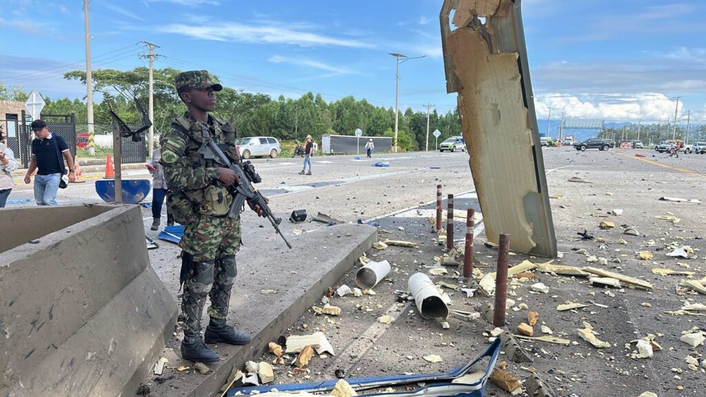 Casanare: Eln habría atacado el peaje San Pedro como retaliación a operativos militares 2 Casanare: Eln habría atacado el peaje San Pedro como retaliación a operativos militares 2
