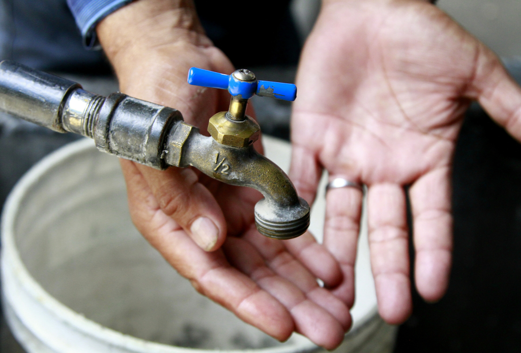 Tres barrios de Villavicencio estarán sin agua este jueves por obras de alcantarillado