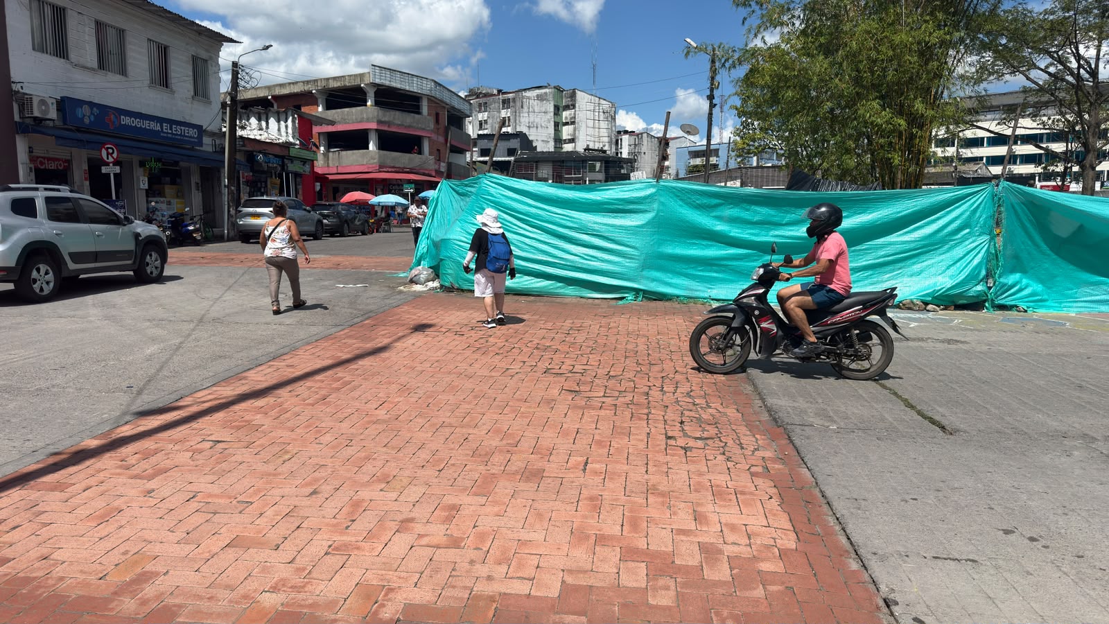 El centro necesita algo más que reparaciones
